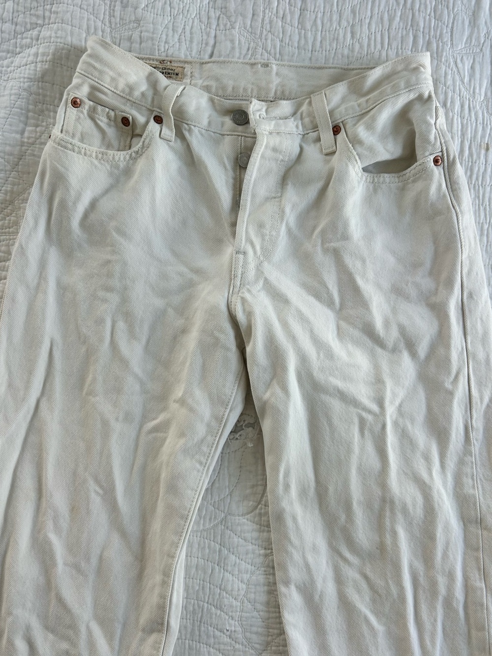 Levi's midrise 90s 501 white/cream jeans